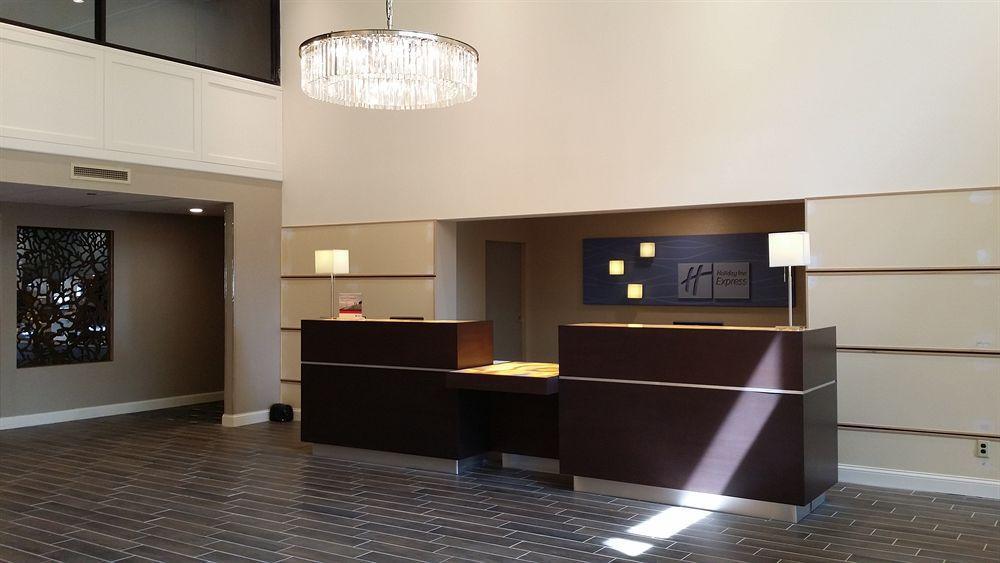 Holiday Inn Express Janesville-I-90 & Us Highway 14 By Ihg Εξωτερικό φωτογραφία