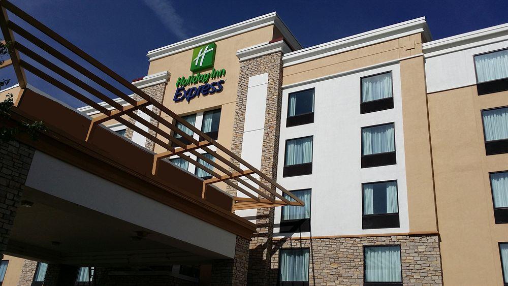 Holiday Inn Express Janesville-I-90 & Us Highway 14 By Ihg Εξωτερικό φωτογραφία